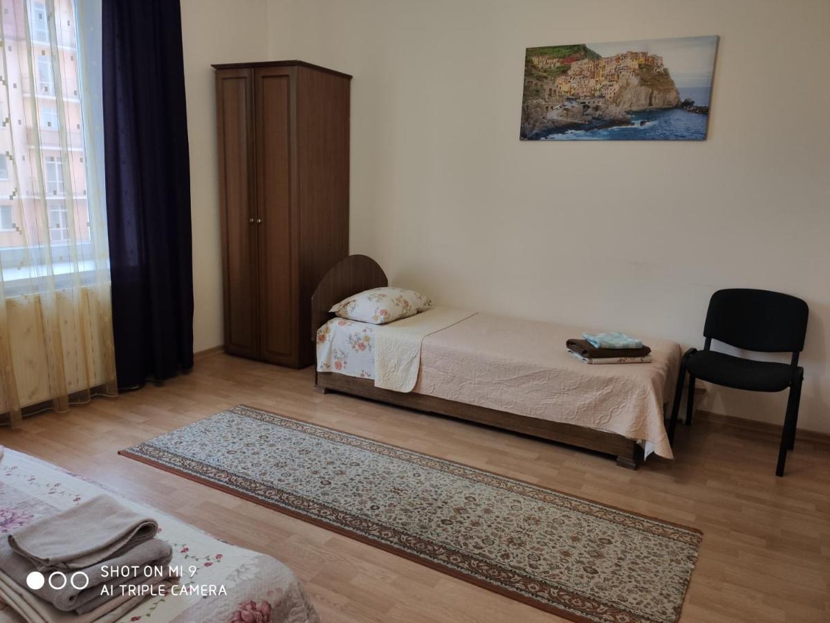 Apartments Domovik Просторная Квартира С Видом На Горы Mukacheve Exterior foto